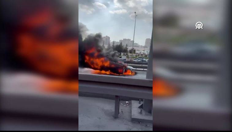 D-100'ün ortasında alev alev yandı! Trafik felç oldu - Resim: 22